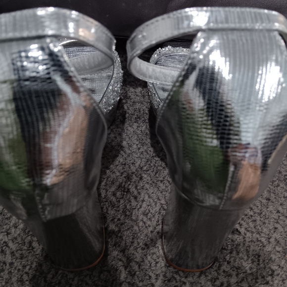 New Silver Ankle Strap Chunky Heels with Crystal Embellishments - Picture 2 of 3